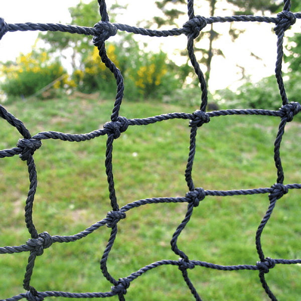 #24 HDPE Batting Cage Net Only (No Frame) 35ft - 70ft netting knot view