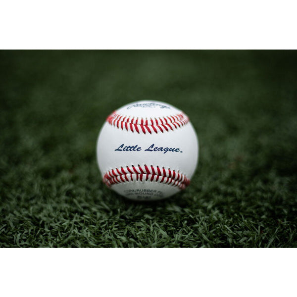 Rawlings Little League Baseballs - Competition Grade In Grass